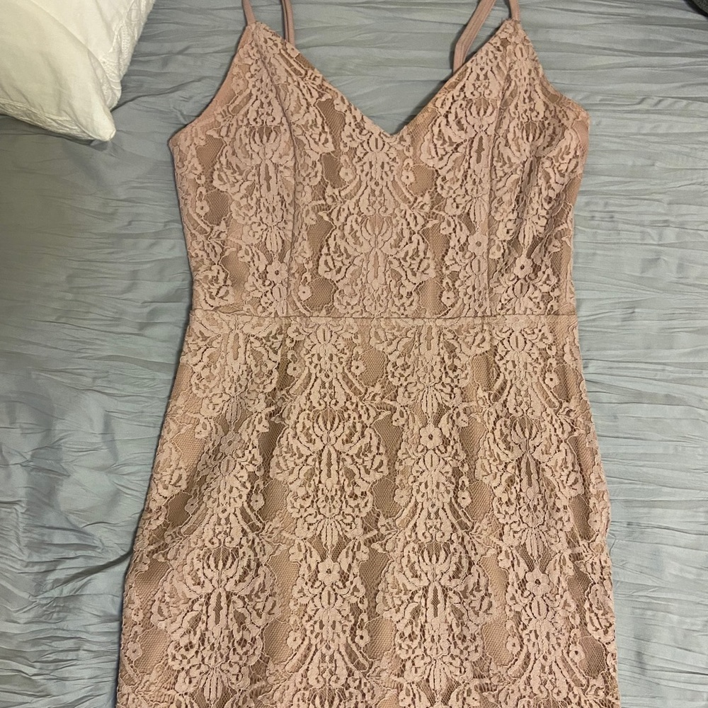 Cute light pink lace dress